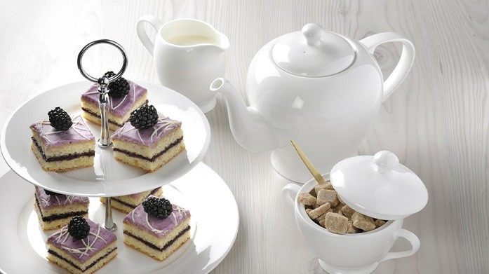 Royal Worcester Serendipity: Fine Dining Royal Worcester’s signature Serendipity collection offers something elegant to your table set-up. Made from fine bone china in a crisp white hue, our edit offers plates, bowls, teacups and more.