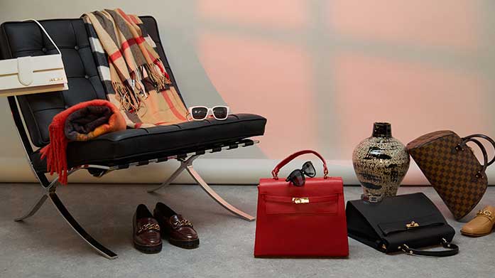 Big Brand Discounts: Accessories Find huge discounts on Kate Spade bags, Coach jewellery, Ted Baker luggage and more inside our Big Brand Discounts.