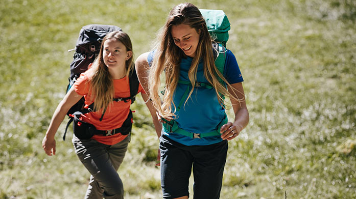Berghaus Womenswear Adventure begins with Berghaus. Believing the best of life is lived outdoors, Berghaus create premium quality outerwear for you to look good, stay warm and keep dry this spring. Shop our selection of active leggings, technical T-shirts and waterproof coats.