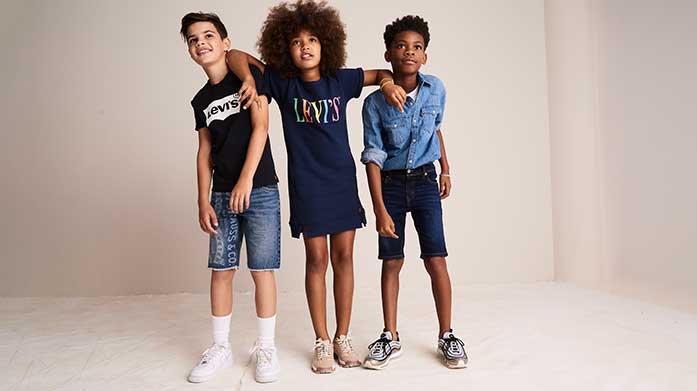 Best of Kidswear Discover the best of our designer kidswear edit, with cool, comfy clothing from Lacoste, U.S. Polo Assn., Levi's® and GANT. Hoodies from £19.