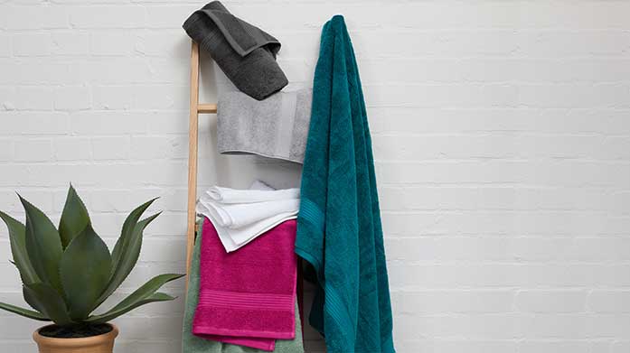 Love your Bathroom: Towels & Accessories