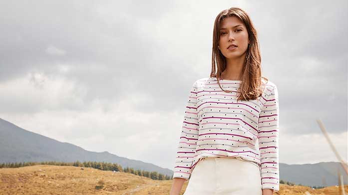 Crew Clothing For Her Just landed for spring: new Crew Clothing womenswear, made with classic cuts, premium fabrics and Crew's laid-back British charm. Shop polos, sweatshirts and more lifestyle clothing.