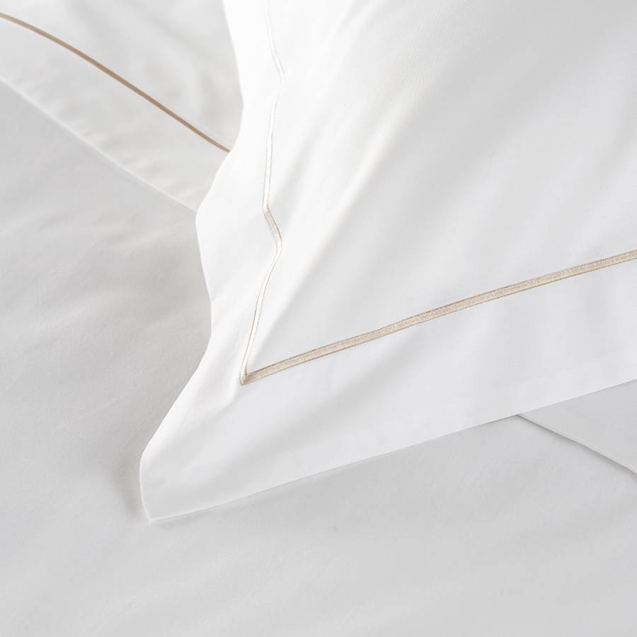 800TC Single Row Cord Super King Pillowcase, White/Flax - BrandAlley