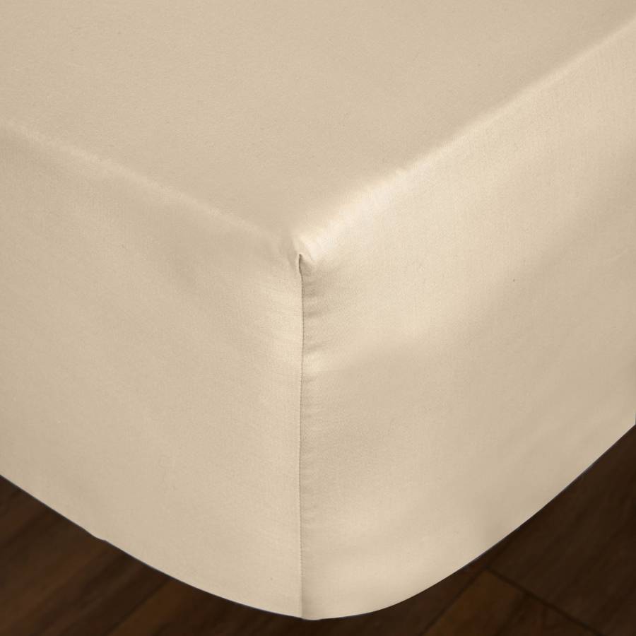 Luxury 600TC King Fitted Sheet, Cream - BrandAlley