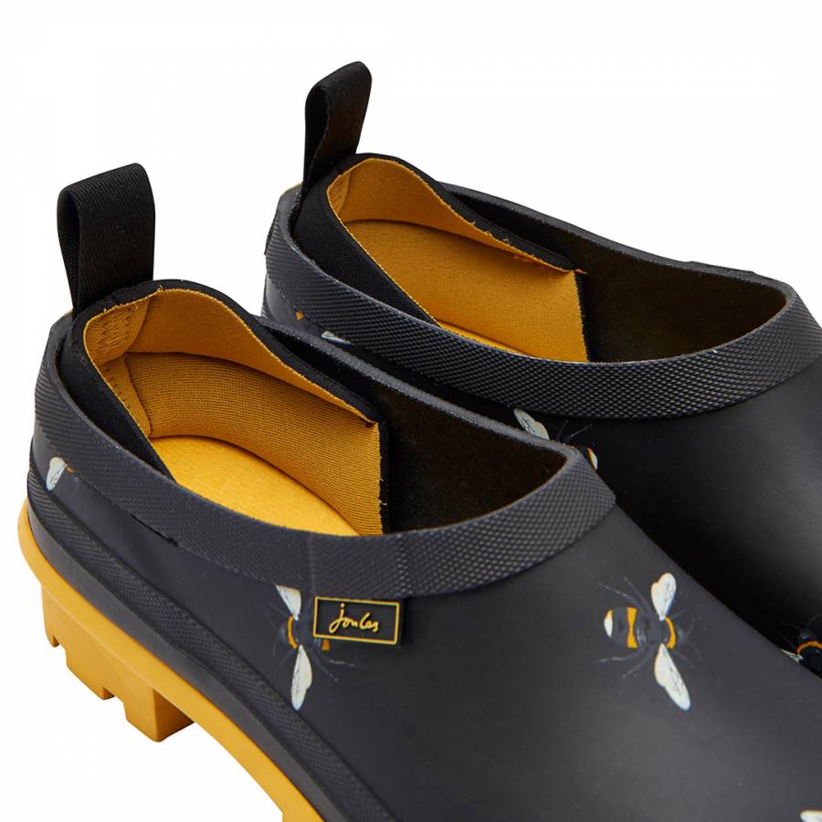 welly clogs