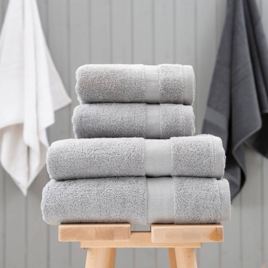 Decadence Hand Towel, Silver - BrandAlley