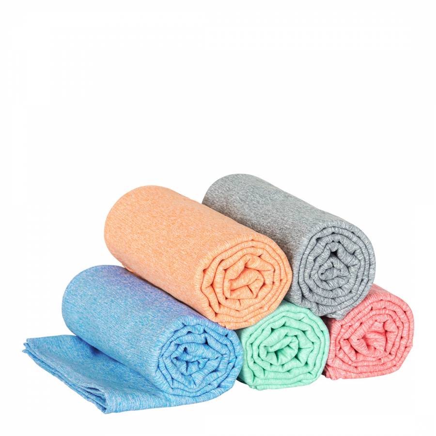Active Small Towel, Volcanic Red - BrandAlley
