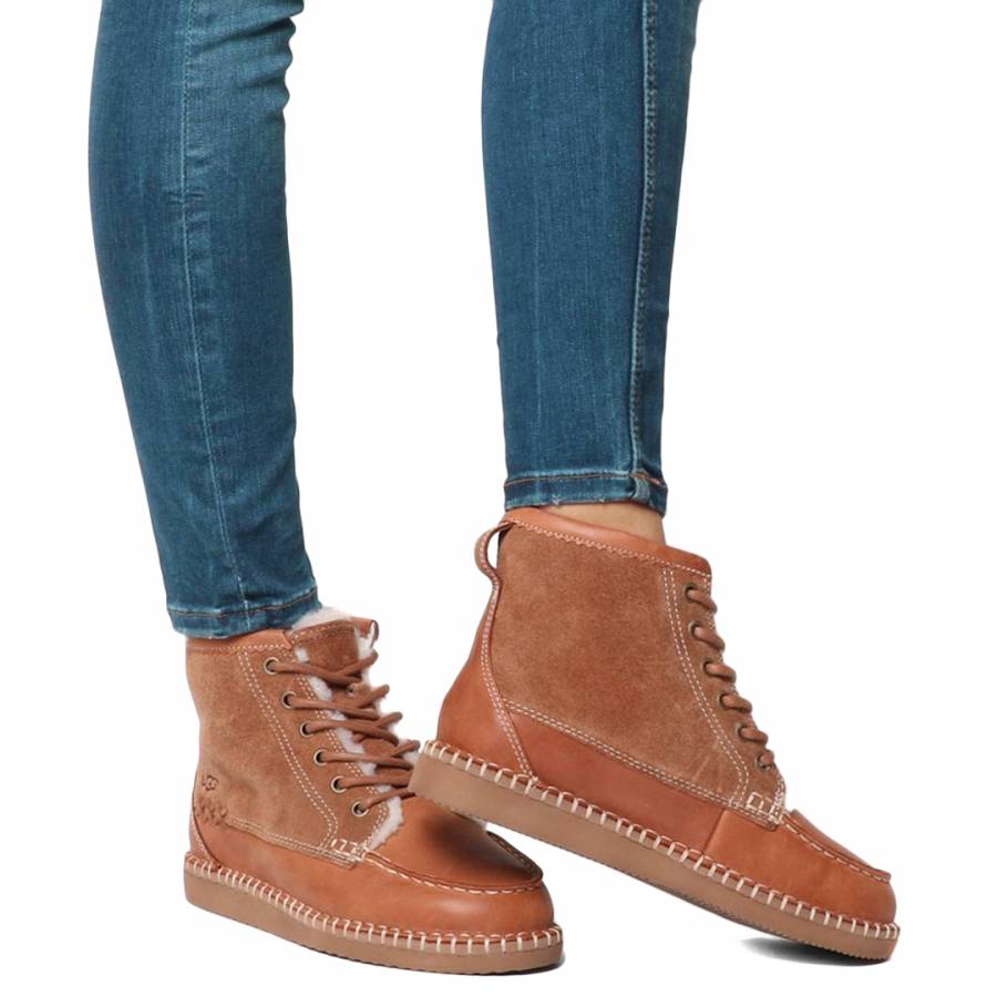 quinlin lace up boot