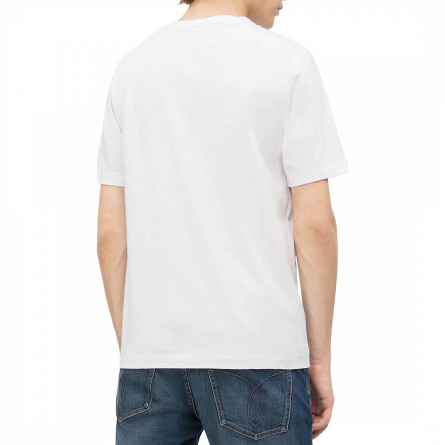 White Box Logo Regular T-Shirt - BrandAlley