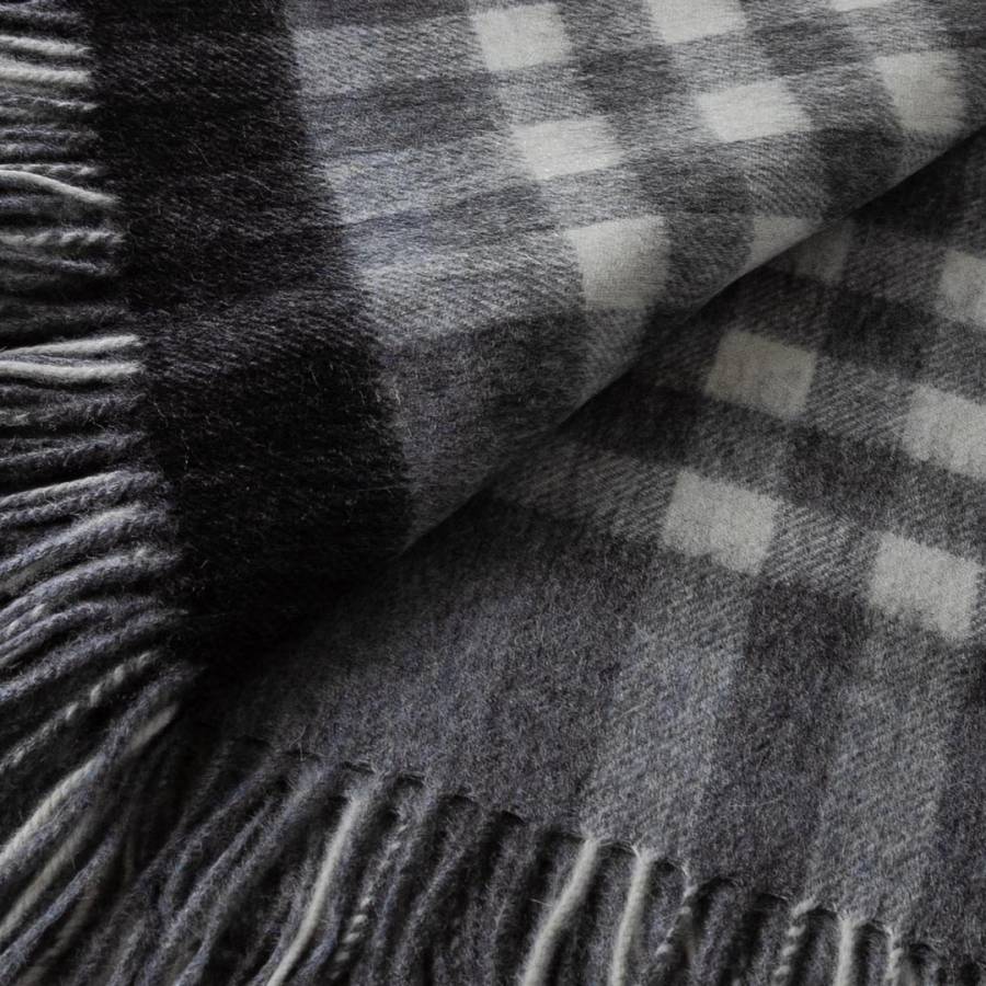 Chequer Tartan Cashmere Blanket, Black - BrandAlley