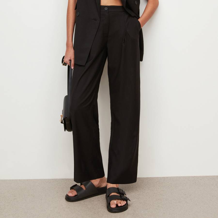 Black Pleated Lydia Linen Trousers - BrandAlley