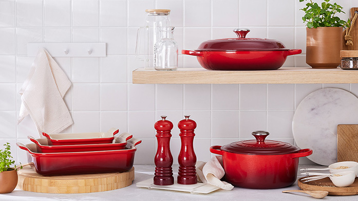 Spring Kitchen Refresh Now’s the perfect time to refresh your kitchen for spring. Find table card holders, electric stand mixers, timeless casserole dishes and so much more.