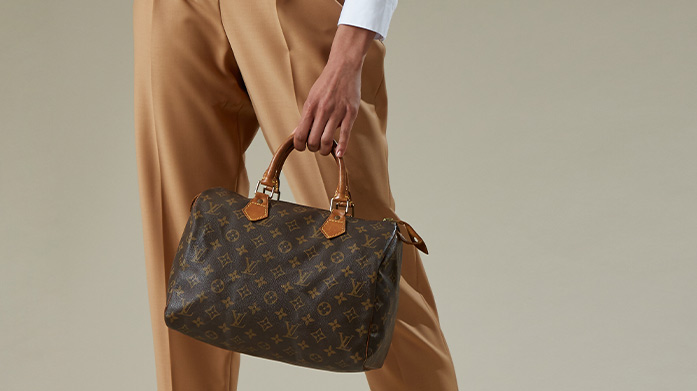 Vintage Louis Vuitton Bestsellers Wondering what Louis Vuitton bag to indulge in this season? Look no further than this edit of best-sellers, featuring pre-loved Louis Vuitton handbags, holdalls and cross-body bags.