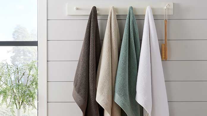 Love your Bathroom: Towels & Accessories 