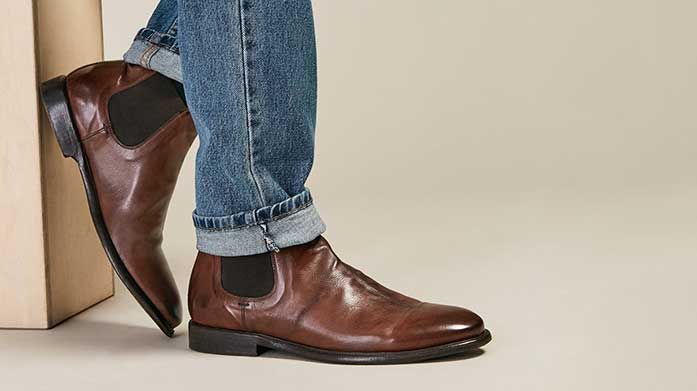 April Update: Boots For Him Discover the best in men's boots. Shop up to 60% off Geox, Hunter, UGG and John White.