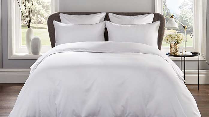 The White & Neutral Bedding Edit Dive into white & neutral bedding, filled with luxurious high thread-count duvet covers, pillowcases and bed sheets.