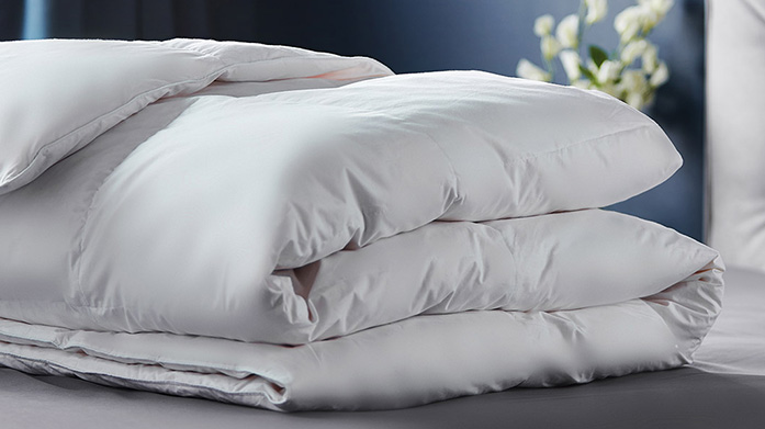 Big Autumn Feeling! Cosy Duvets, Cuddly Pillows Stay cosy as the nights get cooler with mattress toppers, weighted blankets and Hungarian goose feather duvets from Silentnight & Cascade.