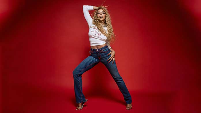 True Religion Women's Shop women's premium denim from streetwear experts, True Religion. Combining style and comfort, their selection includes bootcut, straight and skinny cuts in a range of signature washes. Jeans from £39.